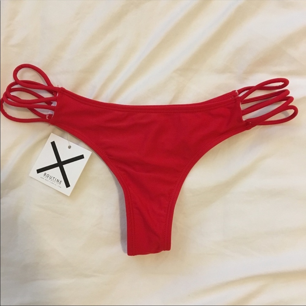 Boutine LA Red bottoms size M